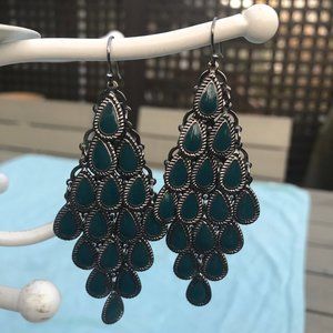 NWOT Teal + Gunmetal Earrings